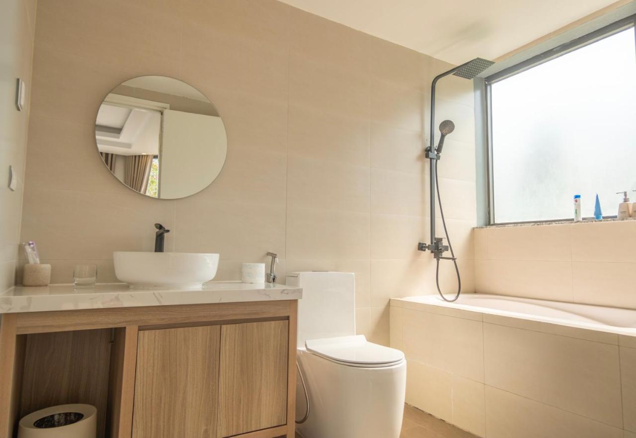 Haradise Suite Villa & Homestay Hạ Long Exterior foto